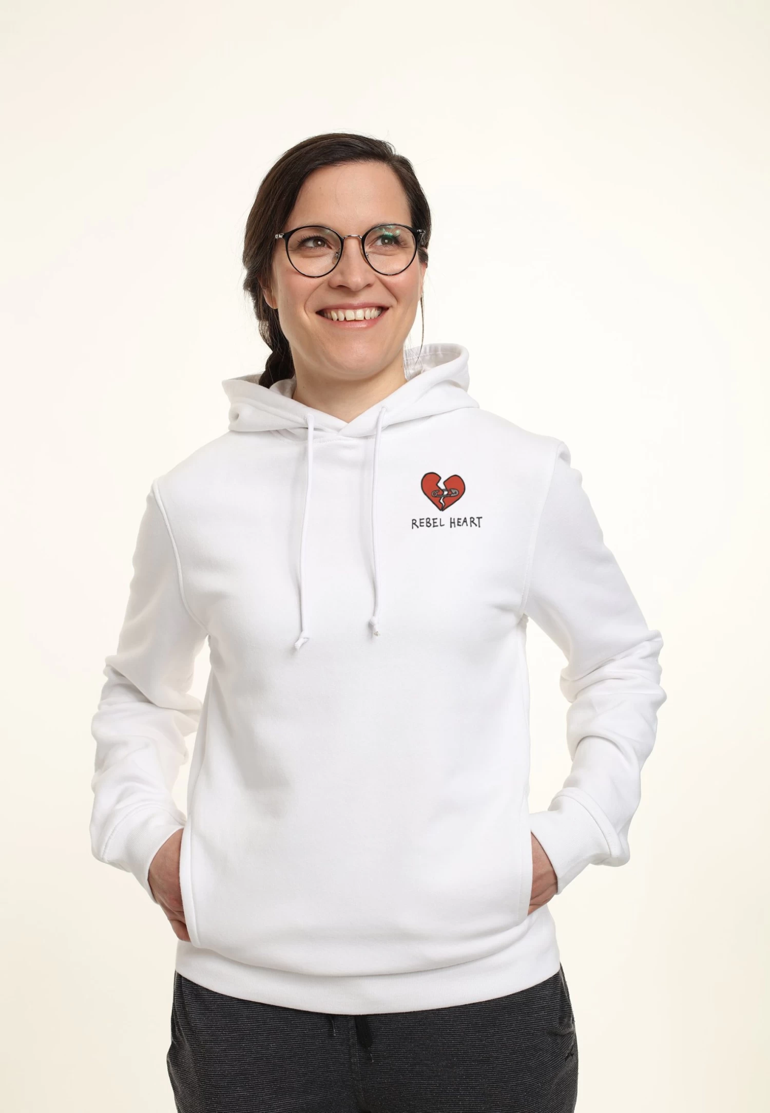 Disney Dnca Rebel HeartFelpa Con CappuccioWhite Donna Felpe H3A21J4S2-A11 1 Disney Dnca Rebel HeartFelpa Con CappuccioWhite Donna Felpe H3A21J4S2-A11