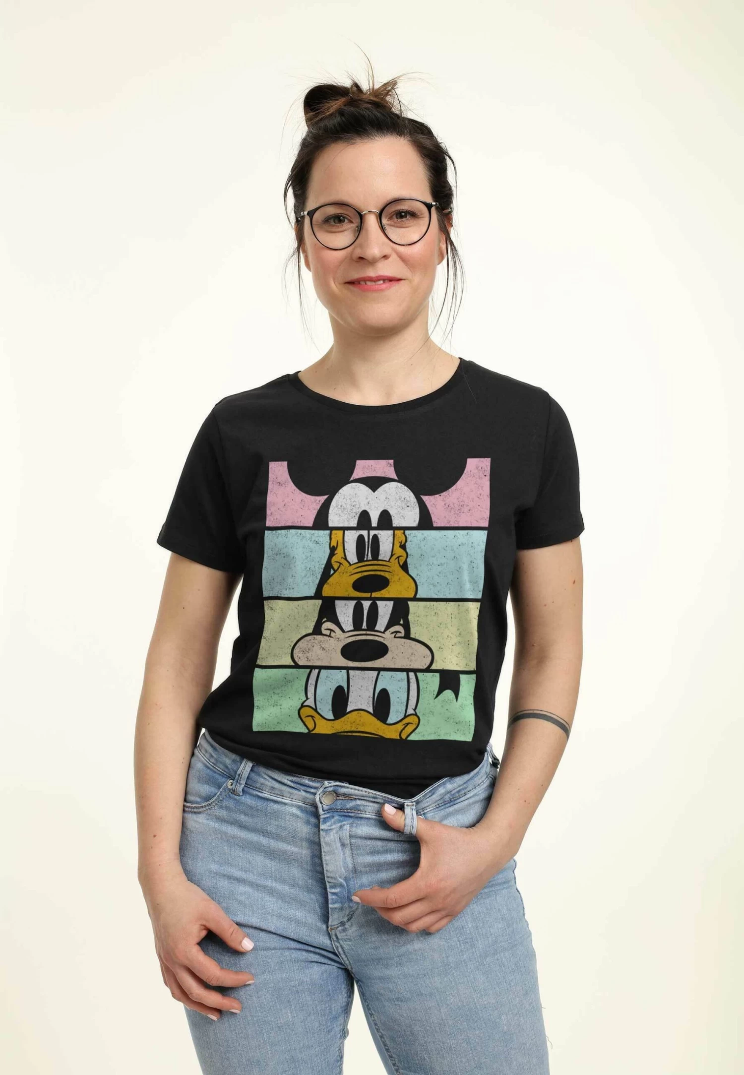 Disney Mickey Classic Crew CropT-Shirt Con StampaBlack Donna T-shirt E Top H3A21D3ST-Q11 4 Disney Mickey Classic Crew CropT-Shirt Con StampaBlack Donna T-shirt E Top H3A21D3ST-Q11 - immagine 4
