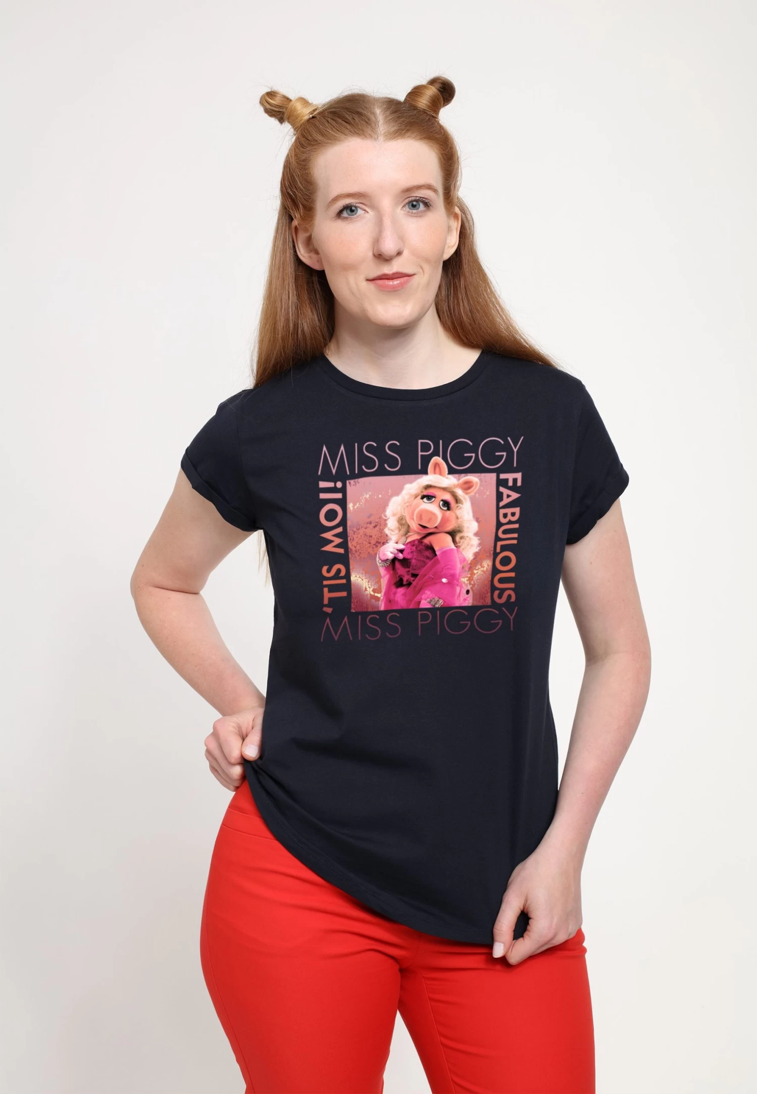 Disney Muppets Miss Piggy Moi FabT-Shirt Con StampaNavy Blue Donna T-shirt E Top H3A21DAXU-K11 1 Disney Muppets Miss Piggy Moi FabT-Shirt Con StampaNavy Blue Donna T-shirt E Top H3A21DAXU-K11