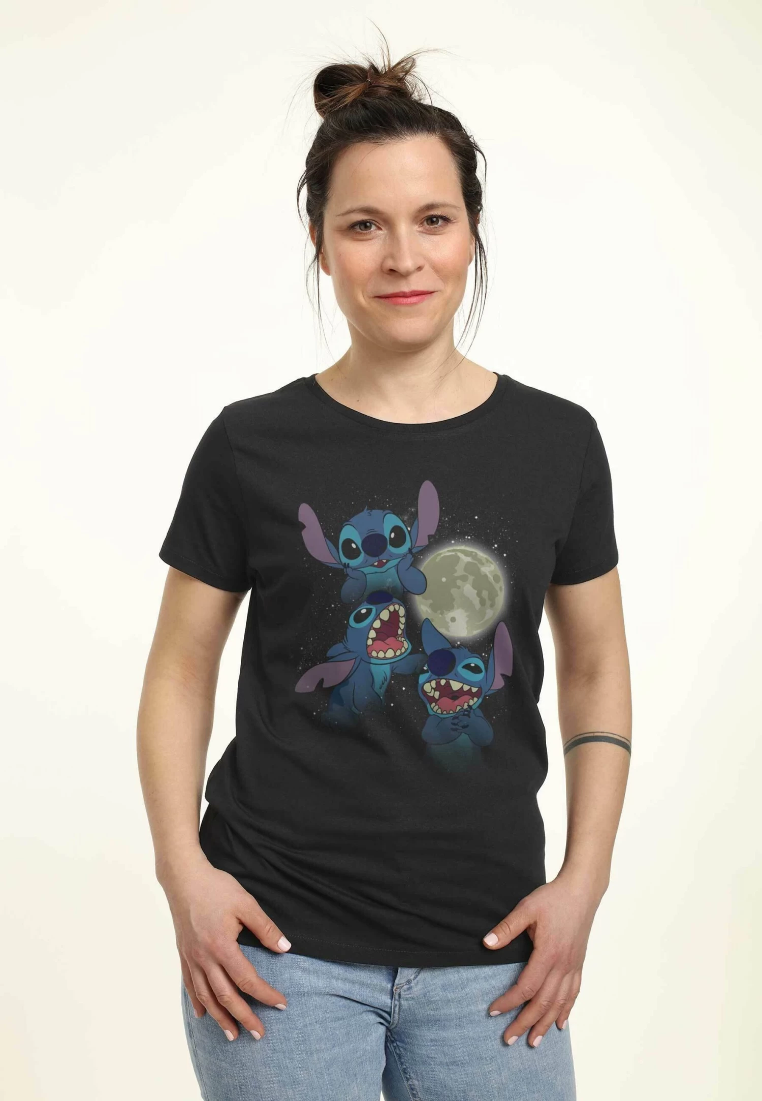 Disney LiloStitch Three Stitch MoonT-Shirt Con StampaBlack Donna T-shirt E Top H3A21D2UB-Q11 1 Disney LiloStitch Three Stitch MoonT-Shirt Con StampaBlack Donna T-shirt E Top H3A21D2UB-Q11