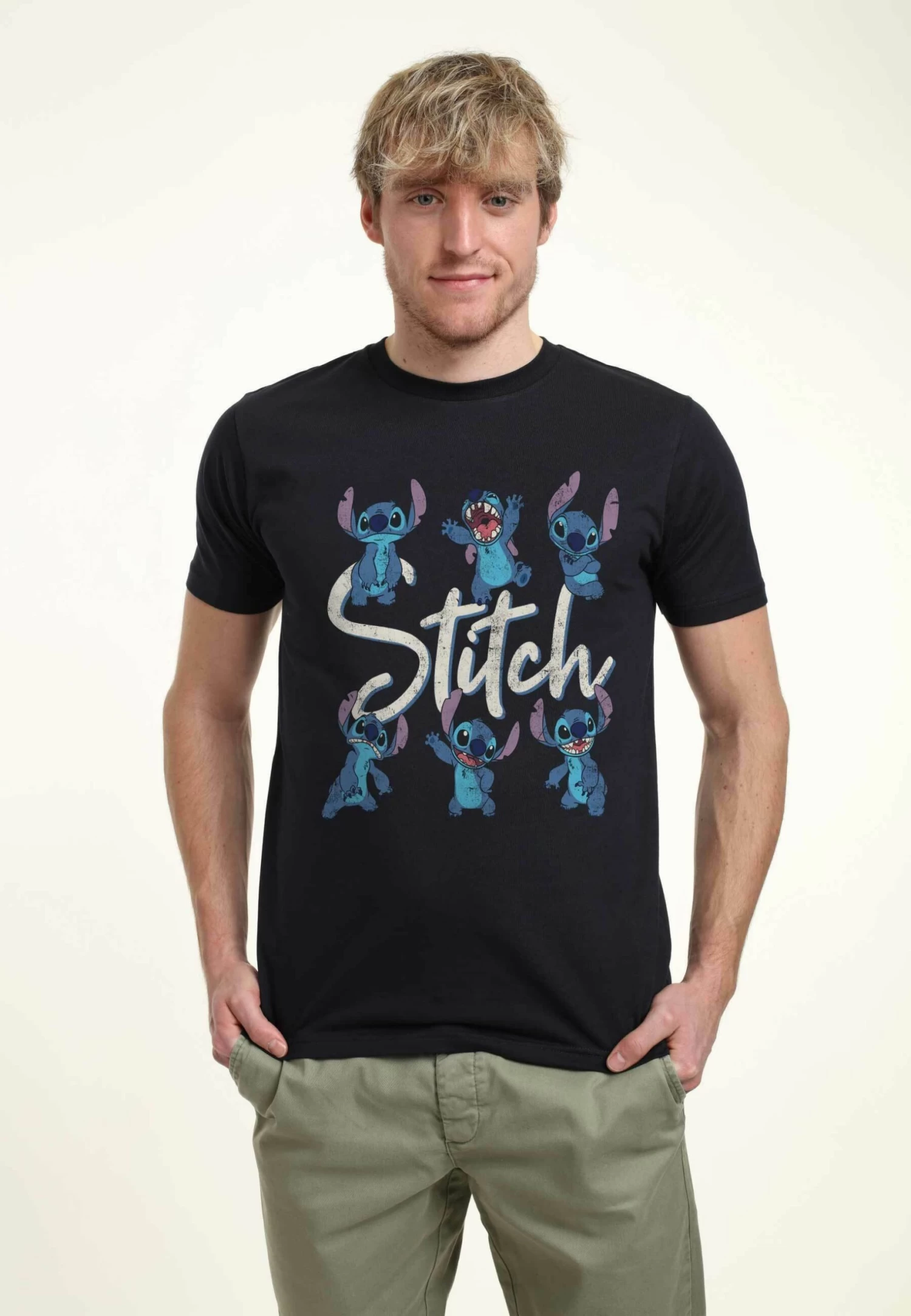 Disney Lilo & Stitch Stitch PosesT-Shirt Con StampaNavy Blue Uomo T-shirt E Polo H3A22O22Q-K11 1 Disney Lilo & Stitch Stitch PosesT-Shirt Con StampaNavy Blue Uomo T-shirt E Polo H3A22O22Q-K11