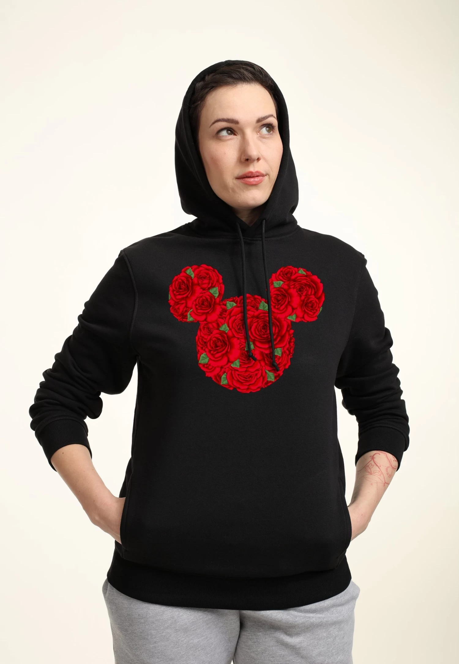 Disney Mickey Classic Mickey Mouse RosesFelpa Con CappuccioBlack Donna Felpe H3A21J2AB-Q11 1 Disney Mickey Classic Mickey Mouse RosesFelpa Con CappuccioBlack Donna Felpe H3A21J2AB-Q11