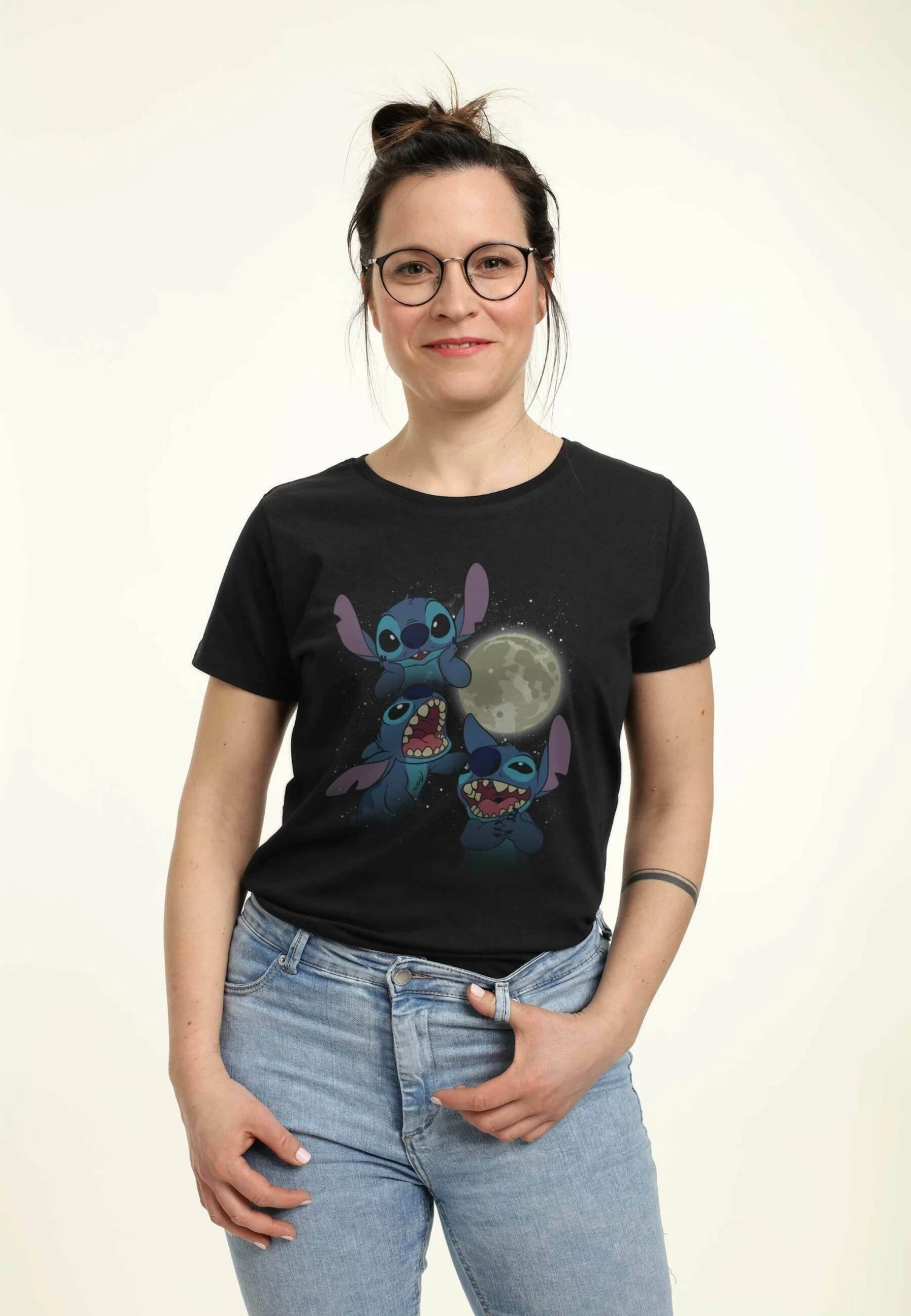 Disney Classic StitchMoonT-Shirt Con StampaBlack Donna T-shirt E Top H3A21D3NO-Q11 3 Disney Classic StitchMoonT-Shirt Con StampaBlack Donna T-shirt E Top H3A21D3NO-Q11 - immagine 3