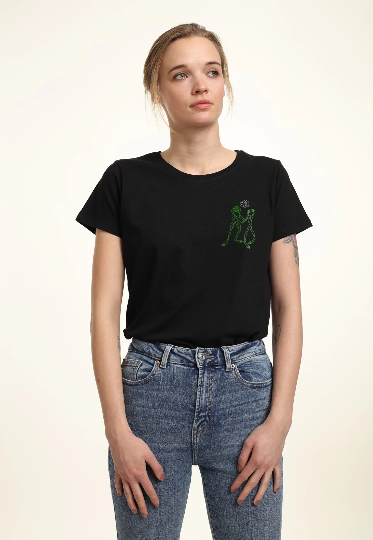 Disney The PrincessThe Frog Dancing FrogsT-Shirt Con StampaBlack Donna T-shirt E Top H3A21DA03-Q11 1 Disney The PrincessThe Frog Dancing FrogsT-Shirt Con StampaBlack Donna T-shirt E Top H3A21DA03-Q11